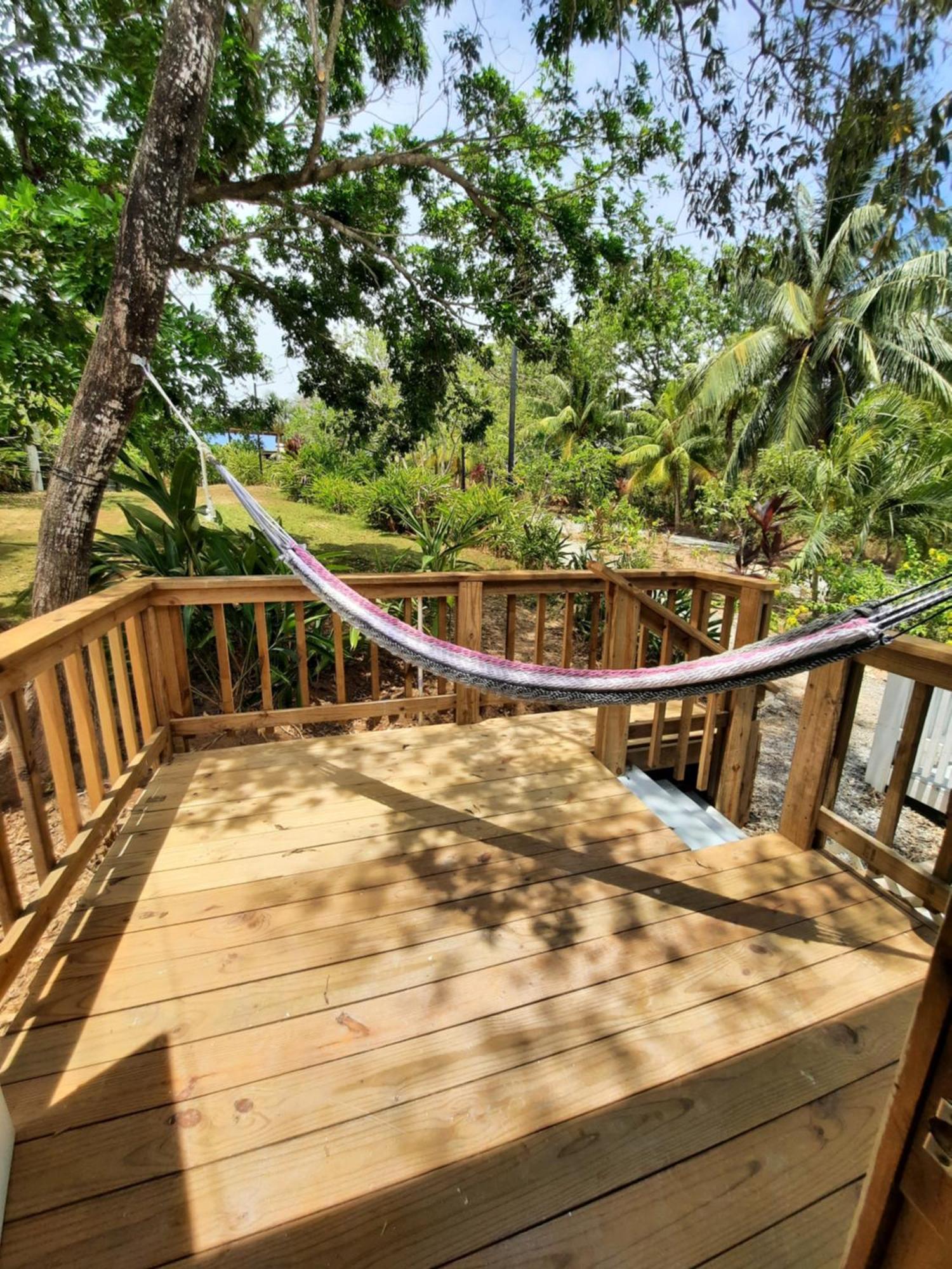 Guava Grove Resort & Villas Sandy Bay Exterior photo