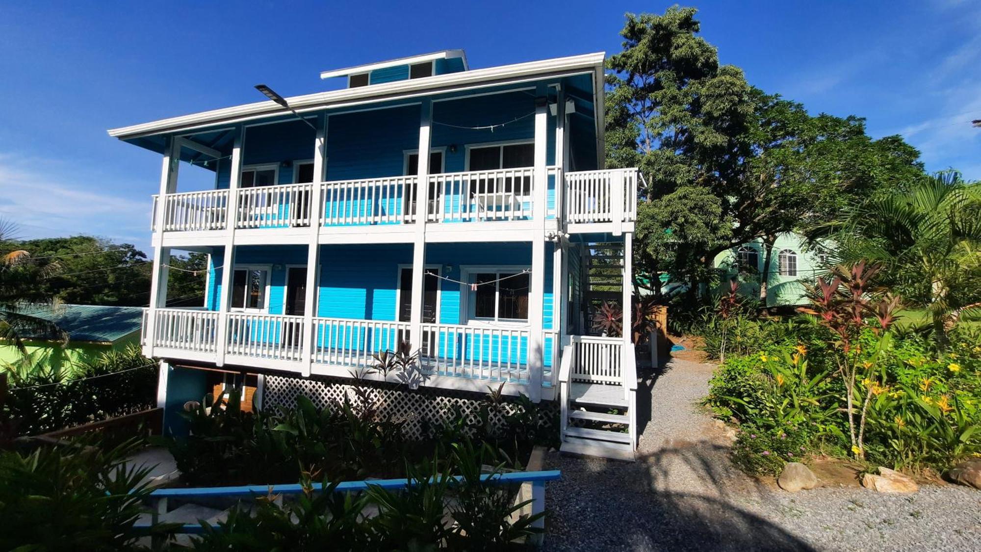 Guava Grove Resort & Villas Sandy Bay Exterior photo